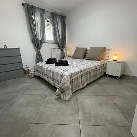 Rosselli Apartment