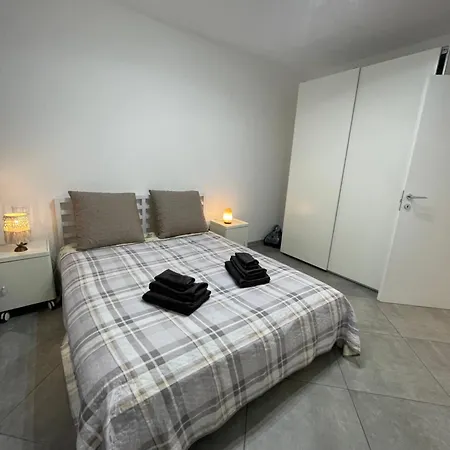 Rosselli Apartment *